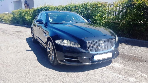 Autonoleggio Jaguar-Noleggio Limousine Roma