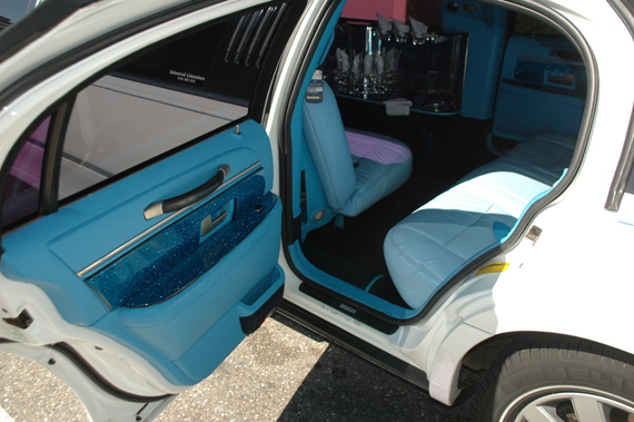 INTERNO-LIMOUSINE-BLUE-CRUSH